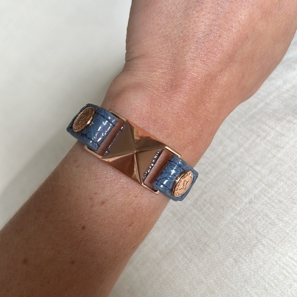 BCBG leather cuff - Picture 3 of 3